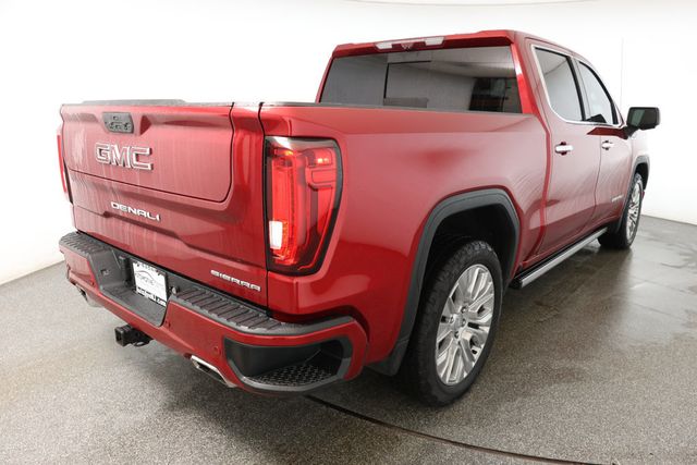 2021 GMC Sierra 1500 4WD Crew Cab 147'' Denali w/ Ultimate Package & 6.2L Ecotec3 V8 - 22928674 - 3