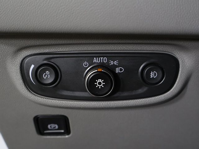 2021 GMC Terrain FWD 4dr SLT - 22858676 - 37