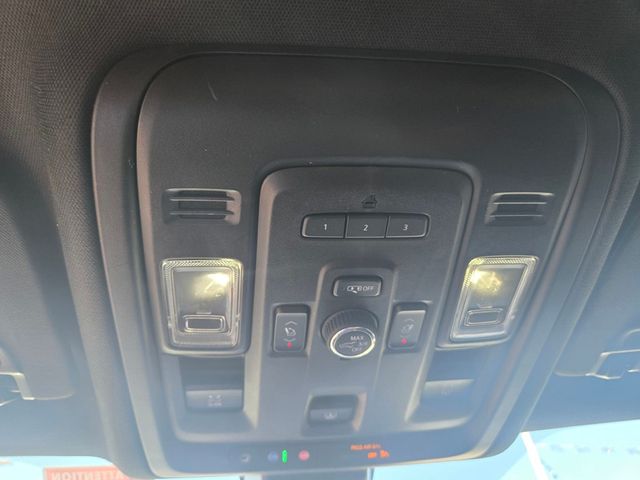 2021 GMC Yukon 4WD 4dr Denali - 22931331 - 19
