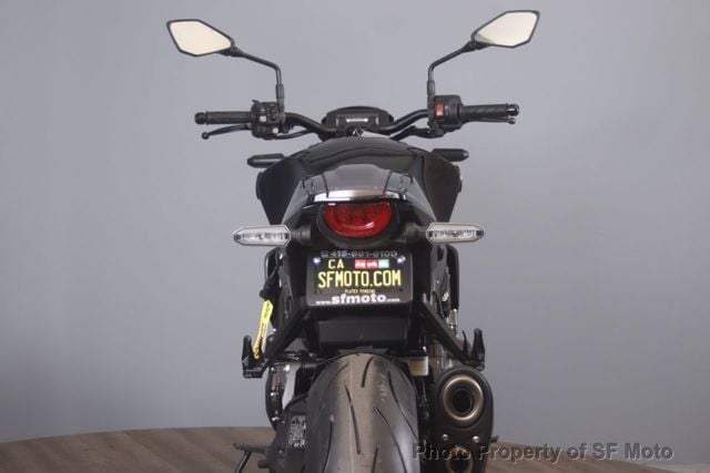 2021 Honda CB1000R Black Edition PRICE REDUCED! - 21990375 - 26