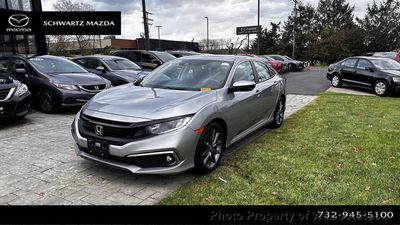 2021 Honda Civic EX-L's photo