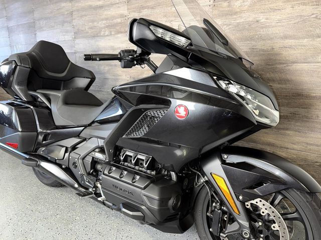 2021 Honda GL1800 Goldwing Tour DCT One Owner! - 22933516 - 1