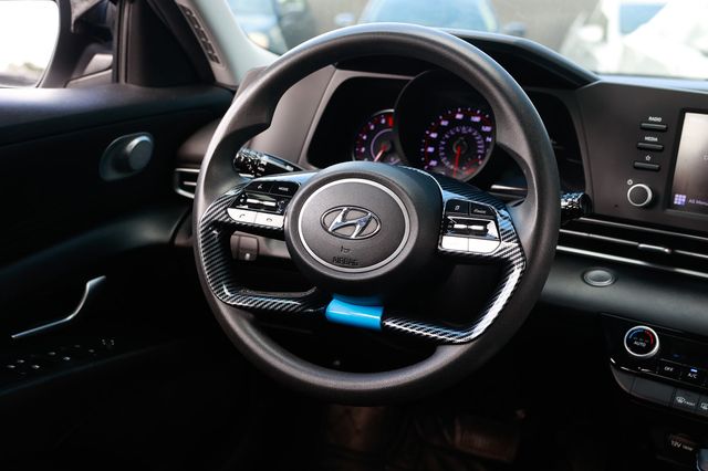2021 Hyundai Elantra SEL IVT - 22933846 - 28