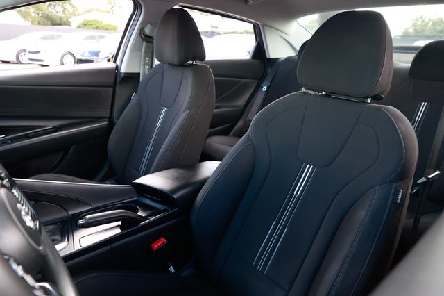 2021 Hyundai Elantra SEL IVT - 22933846 - 5