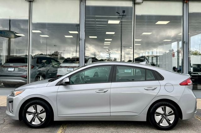 2021 Hyundai Ioniq Hybrid Blue Hatchback - 22912234 - 28