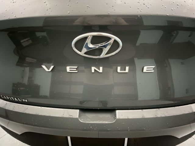 2021 Hyundai Venue SE IVT - 22803457 - 24