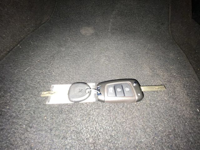 2021 Hyundai Venue SE IVT - 22803457 - 26