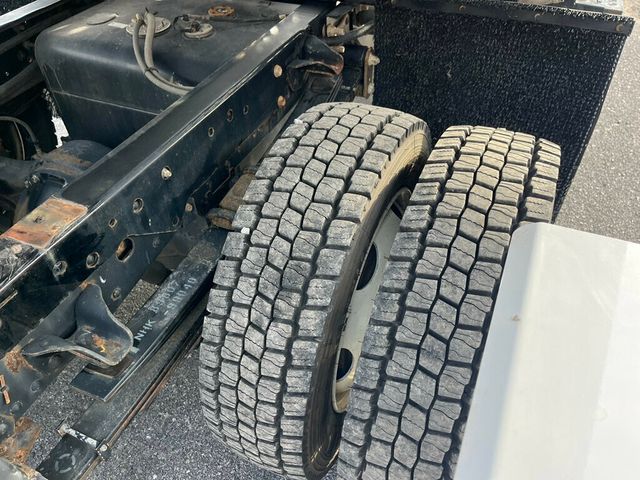 2021 Isuzu NRR Roll Back Car Hauler Tilt Bed  - 22925289 - 34