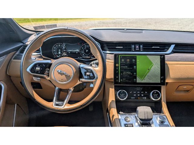 2021 Jaguar F-PACE P340 AWD S - 22923345 - 29
