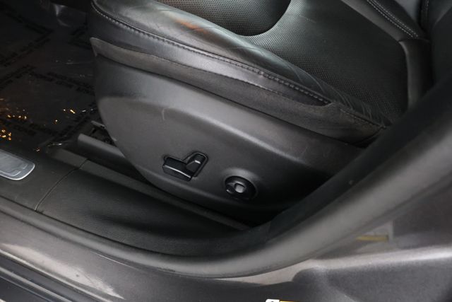 2021 Jeep Cherokee High Altitude 4x4 with Upgraded Turbocharged Engine - 22880905 - 11