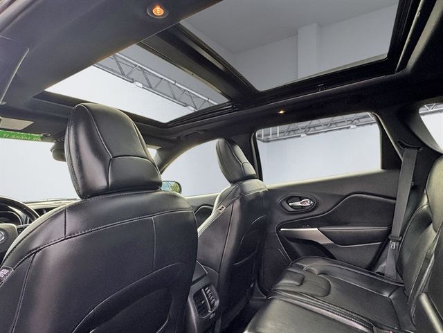 2021 Jeep Cherokee Latitude Lux 4x4 - 22929575 - 18