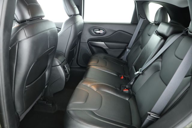 2021 Jeep Cherokee Latitude Lux 4x4 with Comfort & Convenience Group - 22926449 - 17