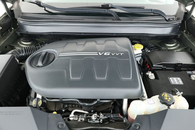 2021 Jeep Cherokee Latitude Lux 4x4 with Comfort & Convenience Group - 22926449 - 22
