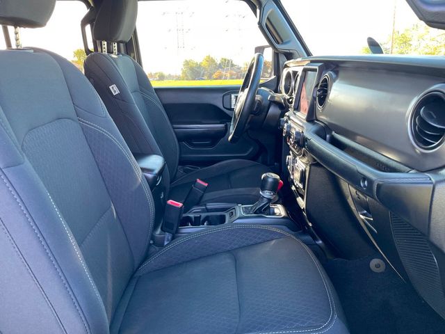 2021 Jeep Gladiator 80th Anniversary 4x4 - 22937498 - 21