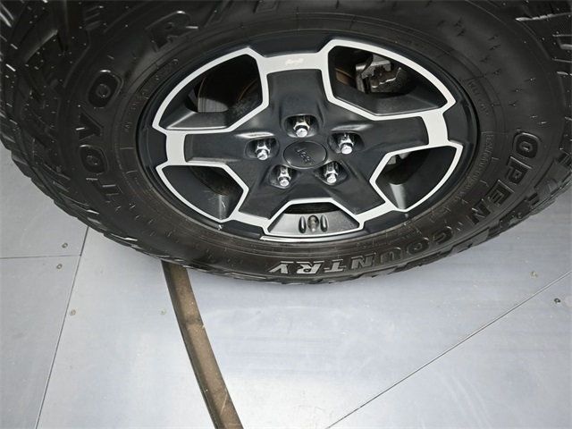 2021 Jeep Gladiator Mojave 4x4 - 22843191 - 21
