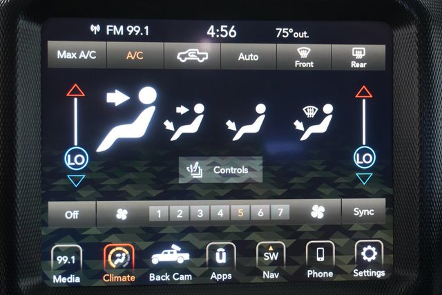 2021 Jeep Gladiator Texas Trail 4x4 - 22932887 - 21