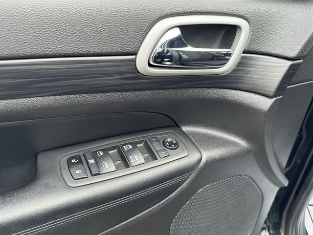 2021 Jeep Grand Cherokee Laredo 4WD - 22939557 - 11