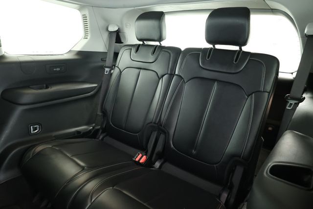 2021 Jeep Grand Cherokee L Limited 4x4 w/ Dual Pane Panoramic Sunroof & 10'' Uconnect 5 Nav - 22931945 - 20
