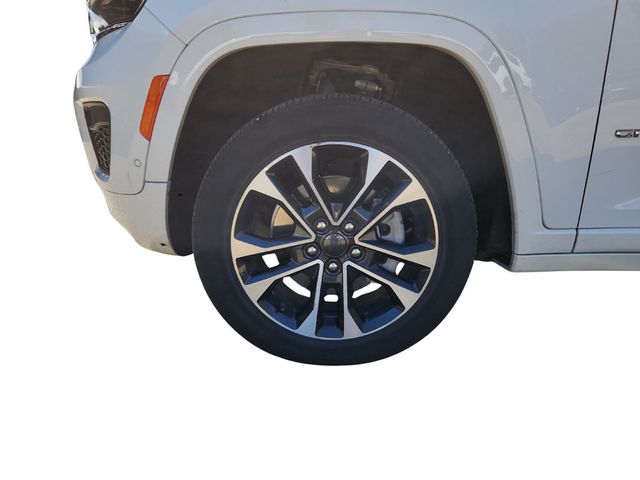 2021 Jeep Grand Cherokee L Overland 4x4 with Luxury Tech IV & Uconnect 5 10.1'' Navigation - 22935852 - 24