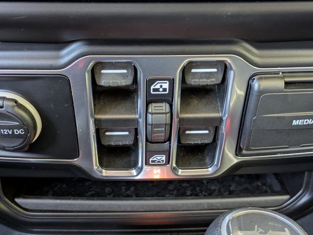 2021 Jeep Wrangler  - 22931467 - 24