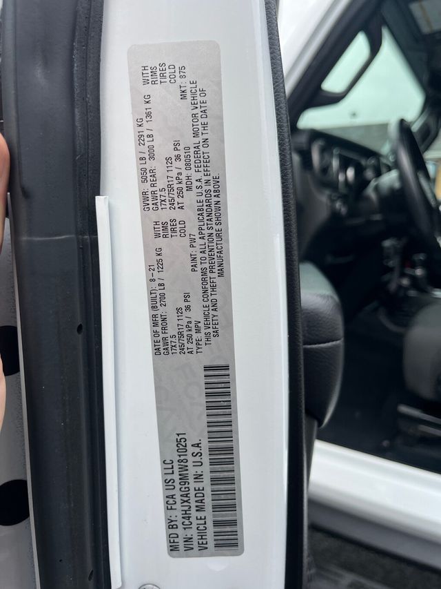 2021 Jeep Wrangler Lifted Rust Free 2 Door V6 JL 4x4 Convertible  - 22937937 - 35