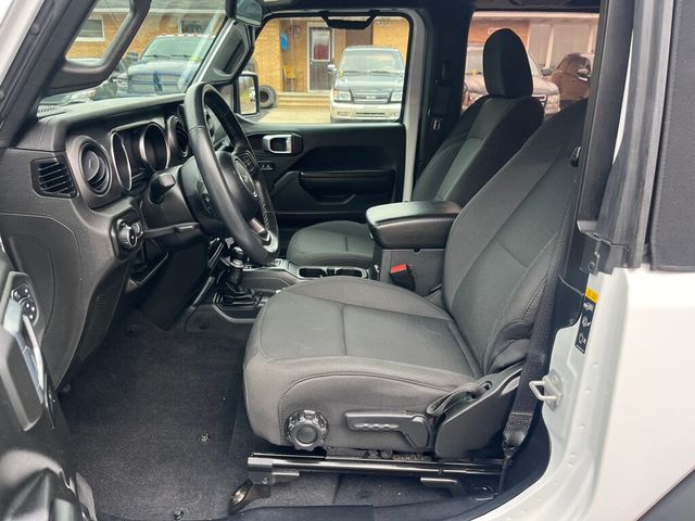 2021 Jeep Wrangler Lifted Rust Free 2 Door V6 JL 4x4 Convertible  - 22937937 - 37