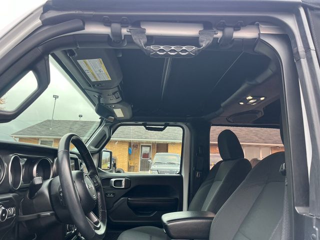 2021 Jeep Wrangler Lifted Rust Free 2 Door V6 JL 4x4 Convertible  - 22937937 - 38