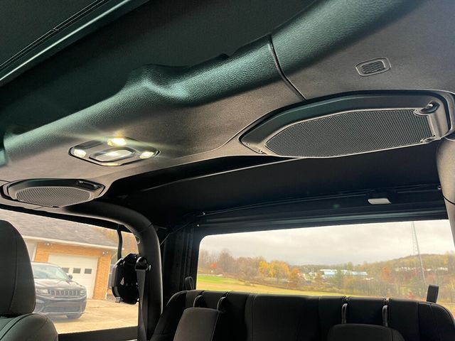 2021 Jeep Wrangler Lifted Rust Free 2 Door V6 JL 4x4 Convertible  - 22937937 - 41