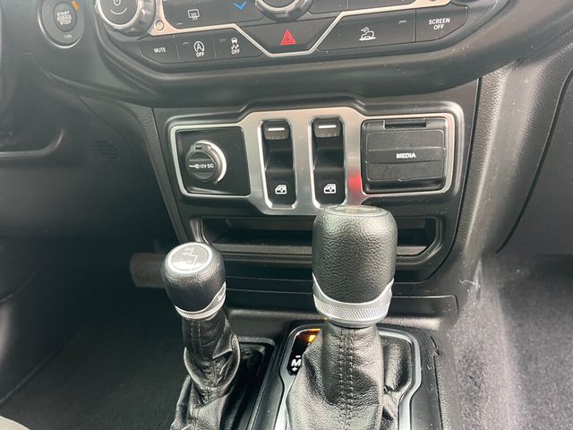 2021 Jeep Wrangler Lifted Rust Free 2 Door V6 JL 4x4 Convertible  - 22937937 - 53