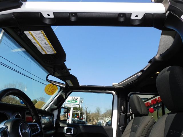 2021 Jeep Wrangler Sahara Unlimited 4x4 - 22333025 - 44