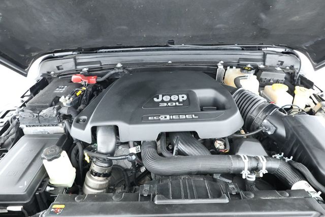 2021 Jeep Wrangler Unlimited Rubicon 4x4 w/ Turbo Diesel & Sky One-Touch Power Top - 22894236 - 23