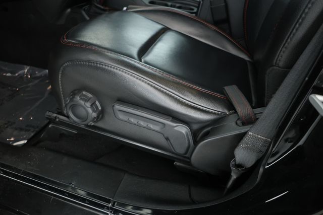 2021 Jeep Wrangler Unlimited Rubicon 4x4 w/ Turbo Diesel & Sky One-Touch Power Top - 22894236 - 8
