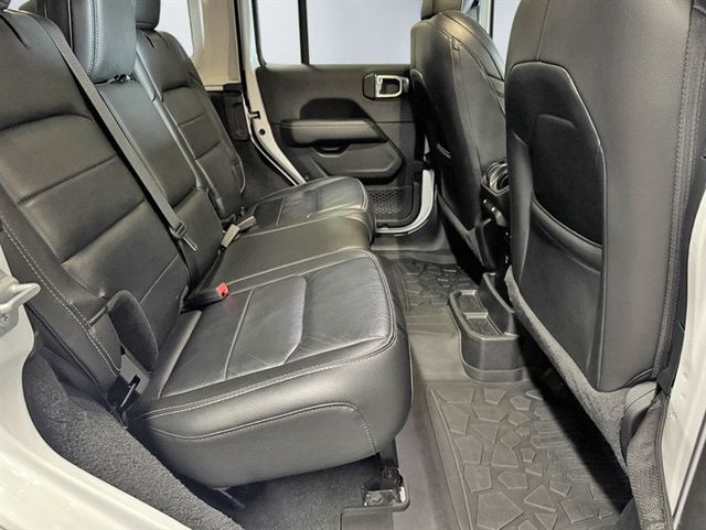2021 Jeep Wrangler Unlimited Sahara - 22936137 - 23