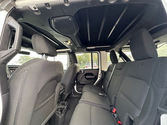 2021 Jeep Wrangler Unlimited Sport S 4x4 - 22903778 - 3