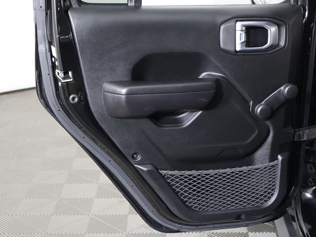 2021 Jeep Wrangler Unlimited Willys - 22929434 - 20