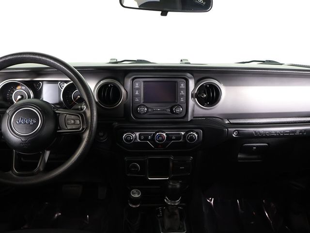 2021 Jeep Wrangler Unlimited Willys - 22929434 - 30