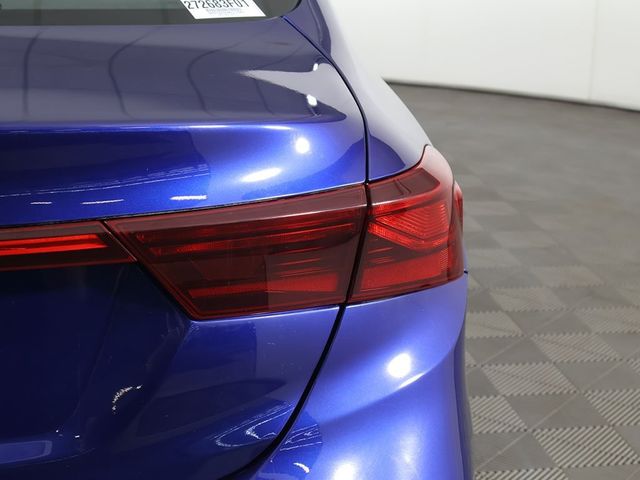 2021 Kia Forte LXS IVT - 22939403 - 12