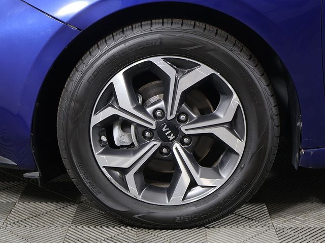 2021 Kia Forte LXS IVT - 22939403 - 17