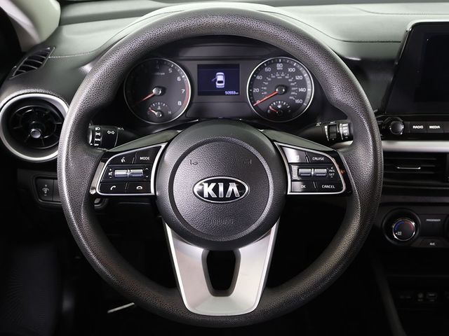 2021 Kia Forte LXS IVT - 22939403 - 30