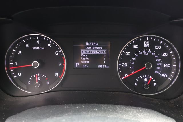 2021 Kia Forte LXS IVT - 22939907 - 12