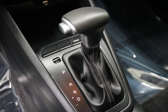 2021 Kia Rio LX IVT - 22914301 - 16