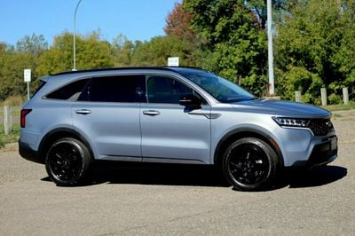 2021 Kia Sorento - 5XYRLDLC8MG026695