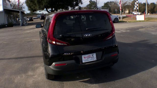 2021 Kia Soul LX Manual - 22250748 - 6