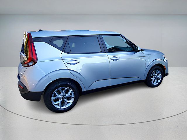 2021 Kia Soul S IVT - 22935138 - 5