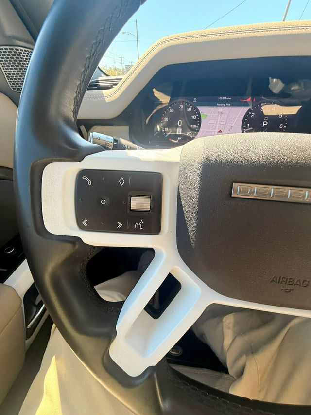 2021 Land Rover Defender LocalTrade/110-S/Off-RoadPkg/Comfort&ConveniencePkg/NAV - 22931454 - 23