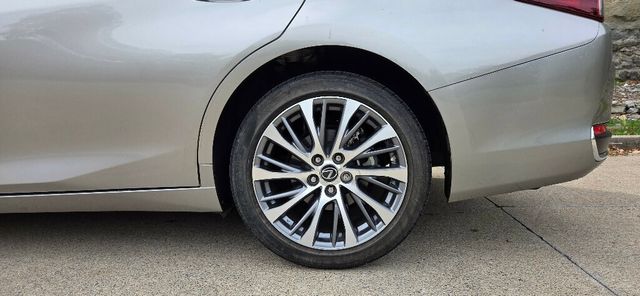 2021 Lexus ES ES 250 AWD - 22937460 - 31