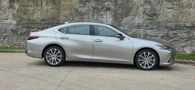 2021 Lexus ES ES 250 AWD - 22937460 - 3