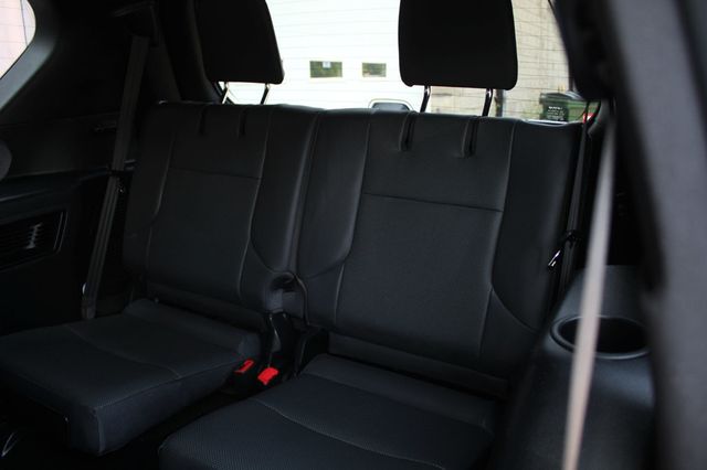 2021 Lexus GX ONE OWNER W/ NAVIGATION, HTD/ VENTILATED SEATS, MOONROOF - 22894427 - 28