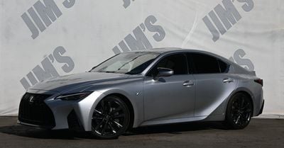 2021 Lexus IS