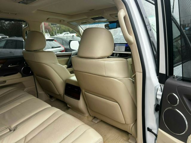 2021 Lexus LX LX-570/3rdRowSeats/LuxuryPkg/HeadsUpDisplay/BlindSpot/NAV - 22936075 - 19